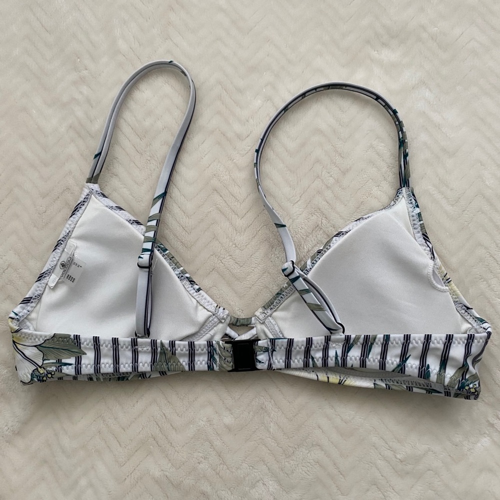 SOLD - Picture 2 of 3